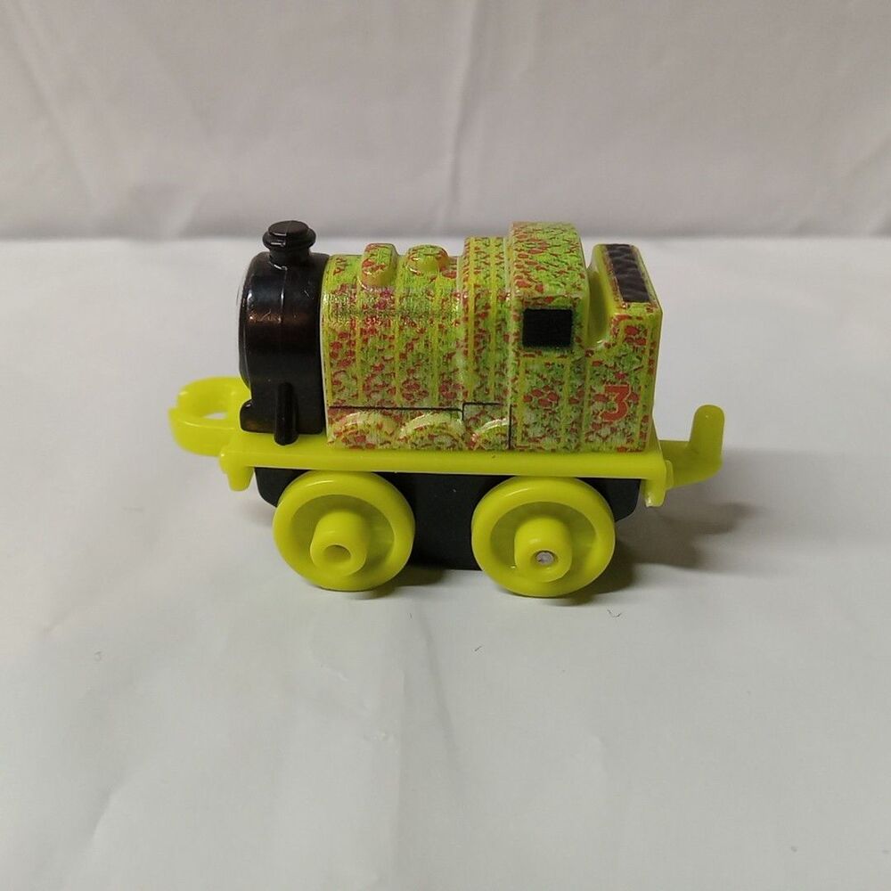 Thomas & Friends Train Minis Henry Snakeskin Snake Zoo Print 2014